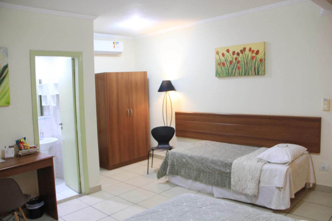 Hotel Valparaiso - Metro Paraiso E 800M Da Av Paulista São Paulo Luaran gambar