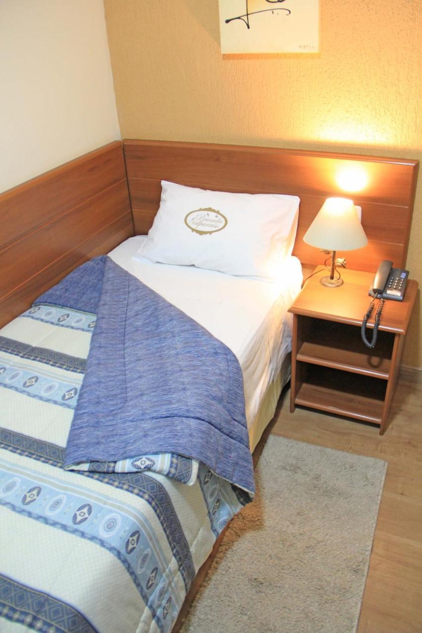 Hotel Valparaiso - Metro Paraiso E 800M Da Av Paulista São Paulo Luaran gambar
