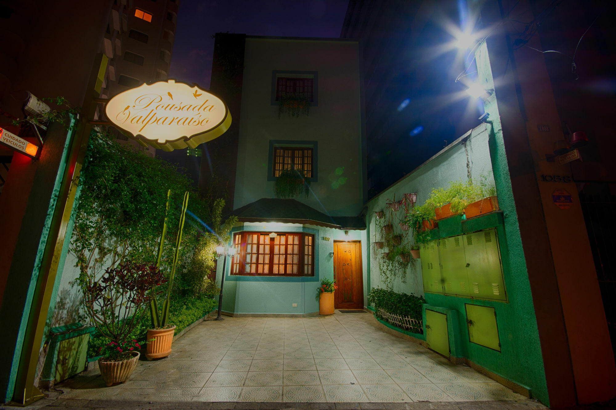 Hotel Valparaiso - Metro Paraiso E 800M Da Av Paulista São Paulo Luaran gambar